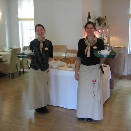Sante Royale Hotel- & Gesundheitsresort 4* באד בראמבאך