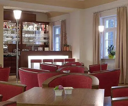 Sante Royale Hotel- & Gesundheitsresort 4* באד בראמבאך